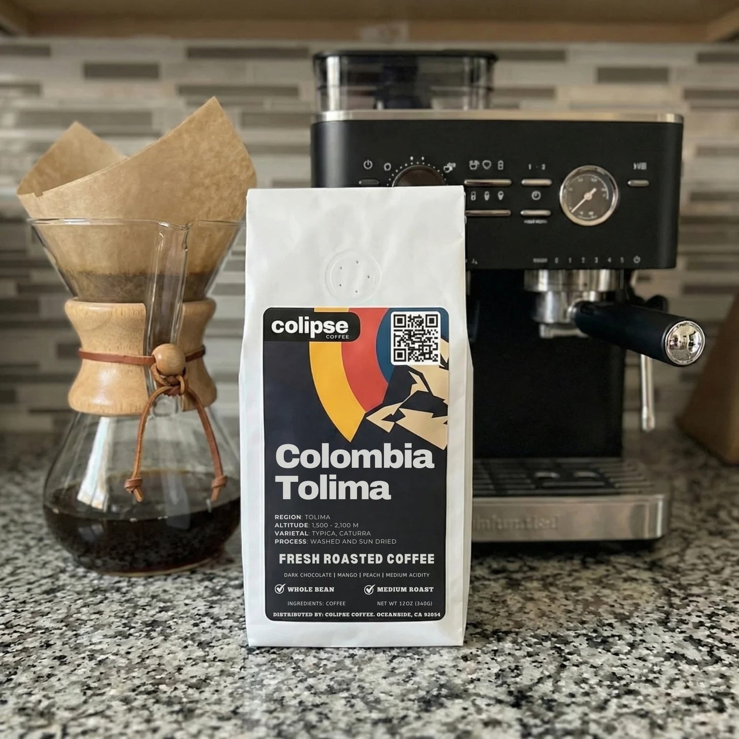 Colipse Medium Roast coffee bag with an espresso machine and Chemex in the background