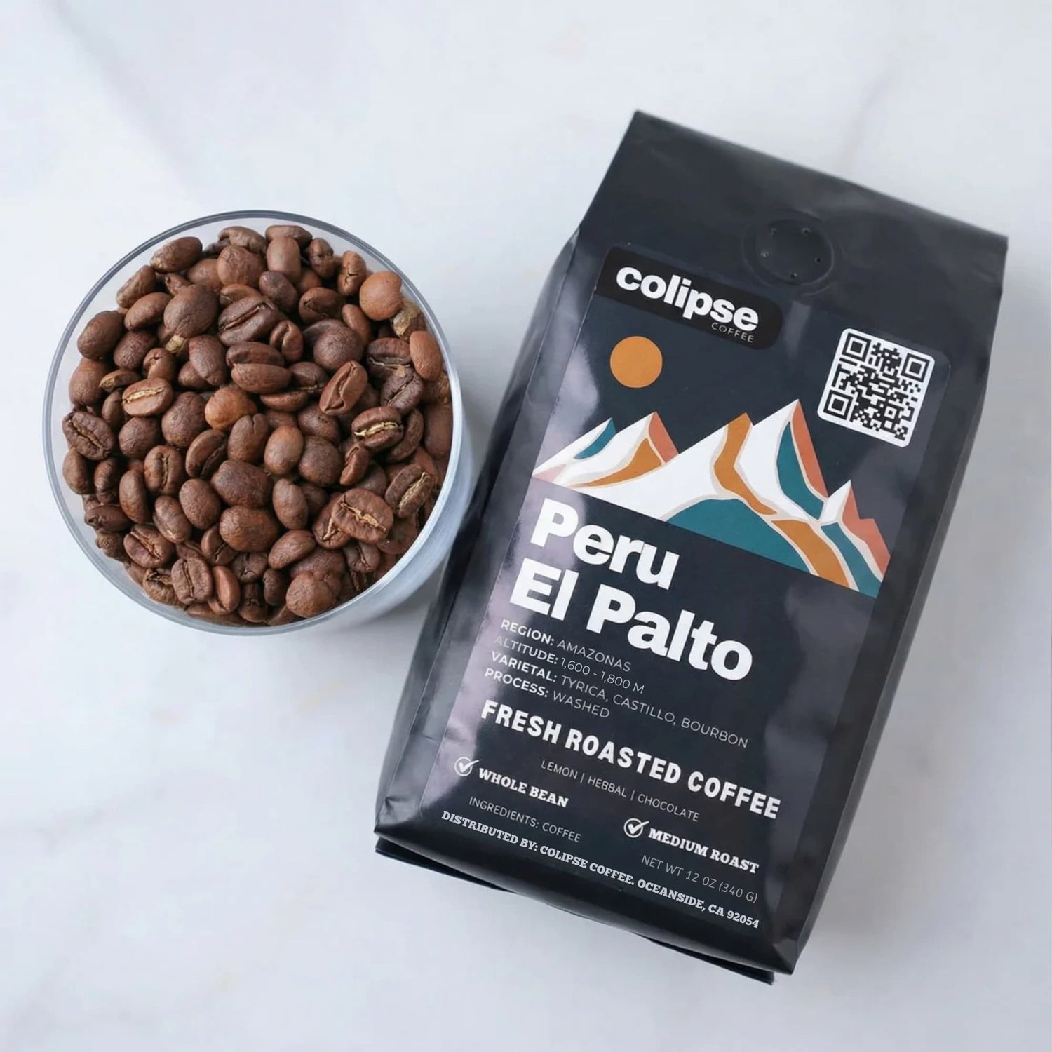 Colipse Coffee Peru El Palto package with a bowl of coffee beans on a white background