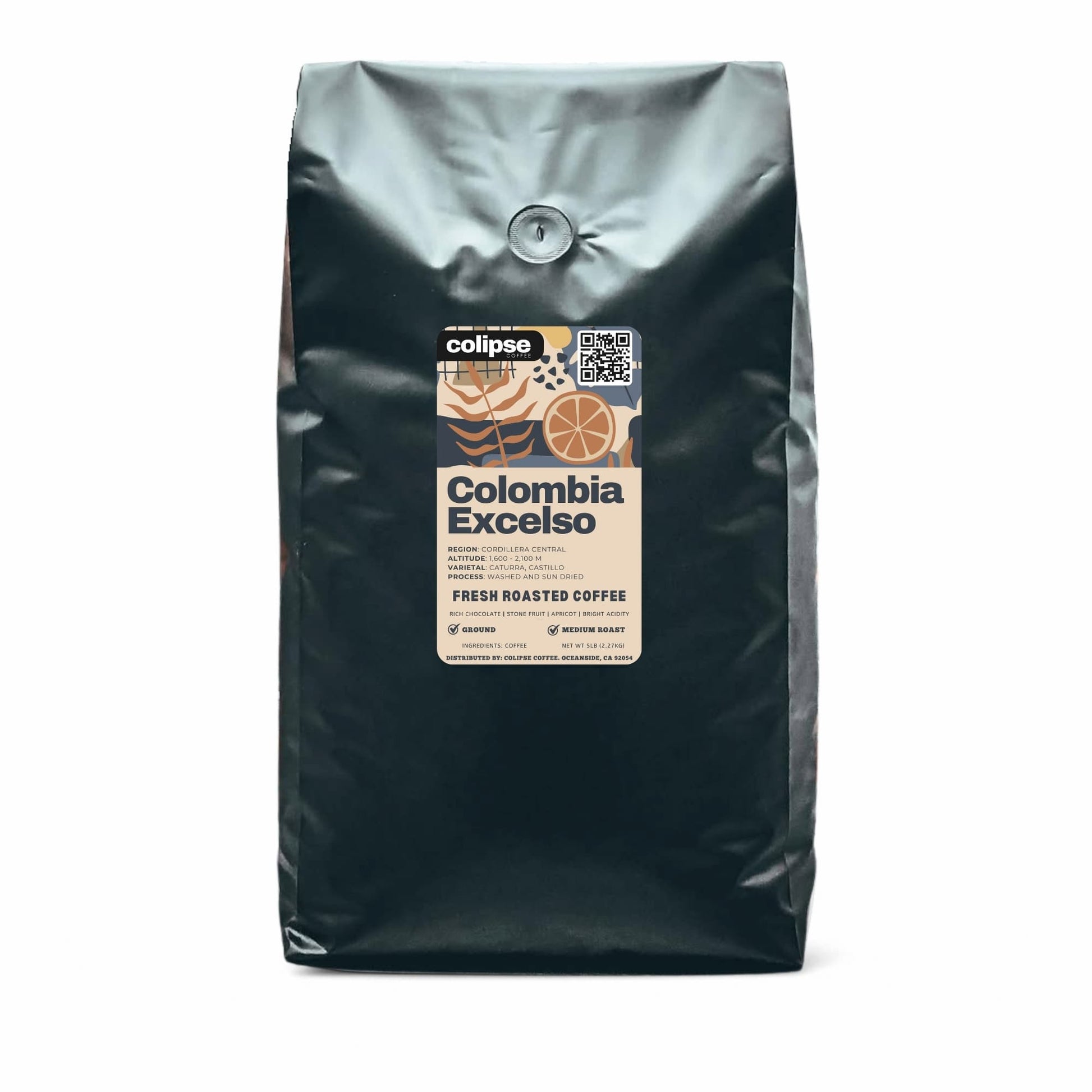 Brown paper coffee bag with 'Colipse' label on a white background