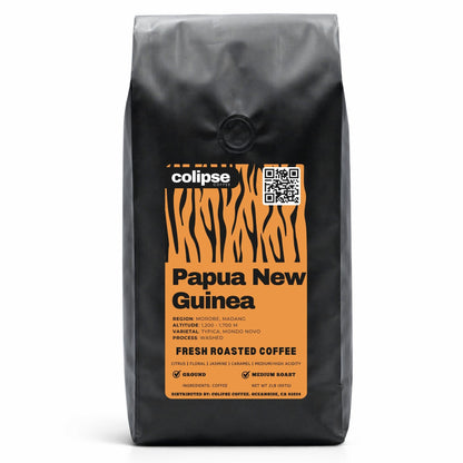 Black coffee bag with 'colipse' branding and Papua New Guinea coffee label on a white background